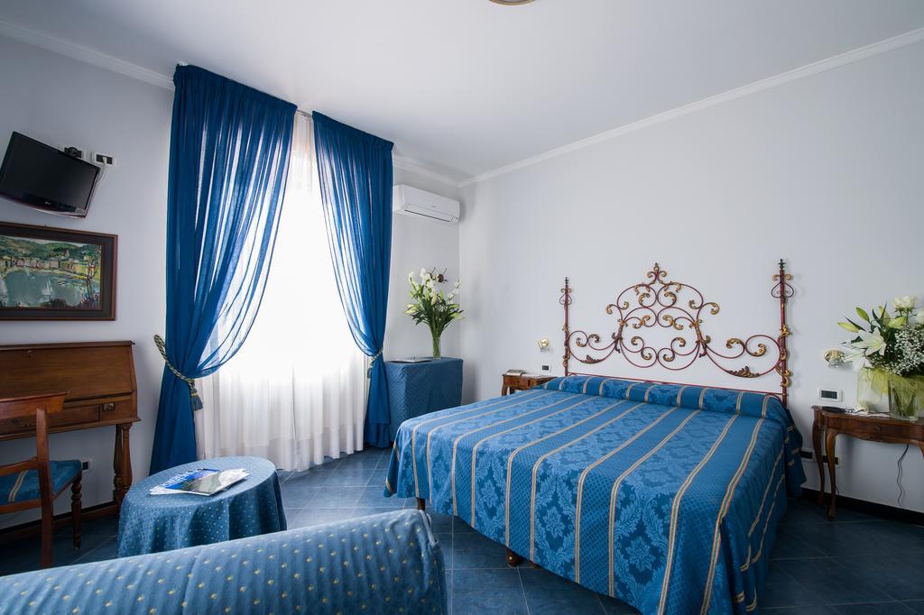 Hotel Giulio Cesare Rapallo Ngoại thất bức ảnh