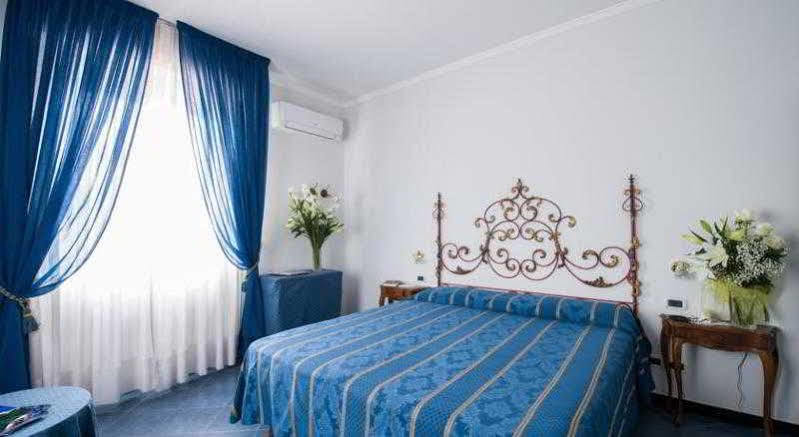Hotel Giulio Cesare Rapallo Ngoại thất bức ảnh