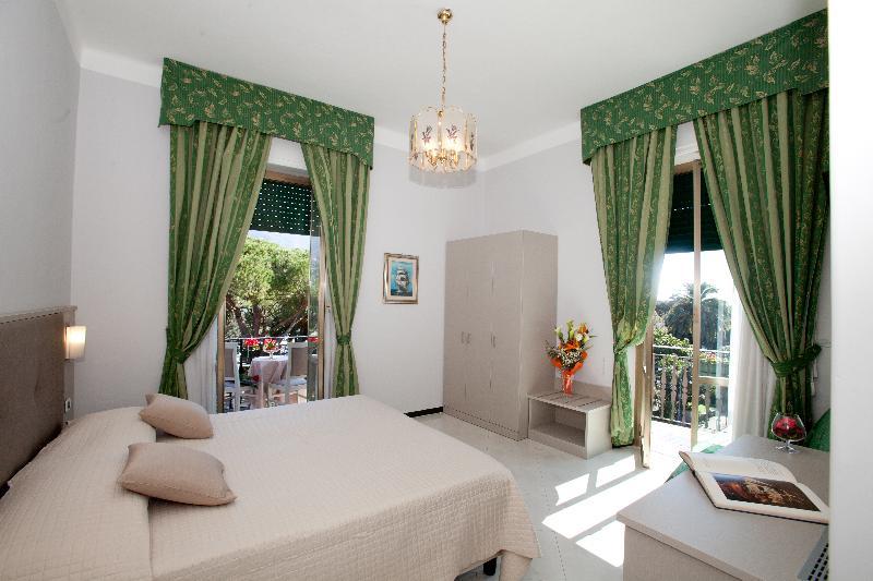 Hotel Giulio Cesare Rapallo Ngoại thất bức ảnh